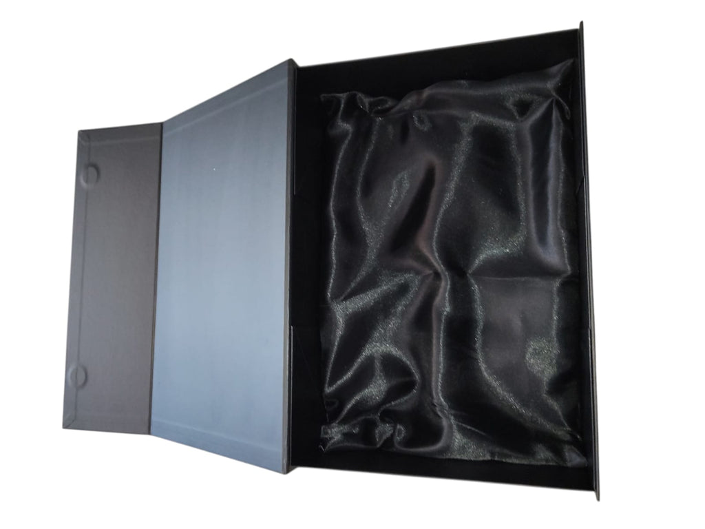 1 caja de cartón de lujo con cierre magnético